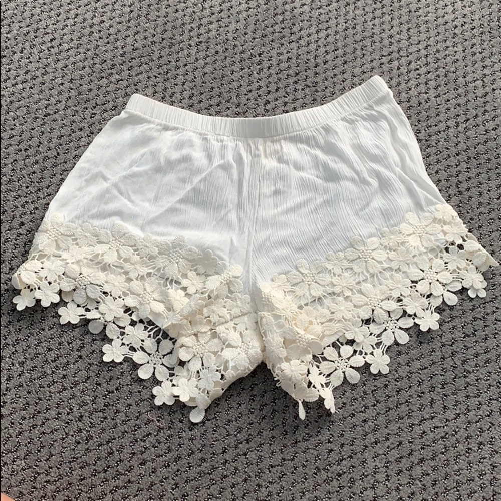 White & creme lace shorts